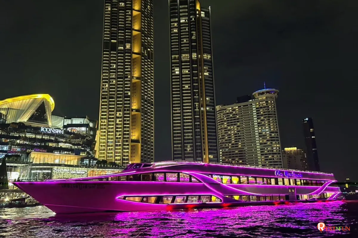 เรือสำราญเดอะ โอปูเล้นท์หรูหรามาก